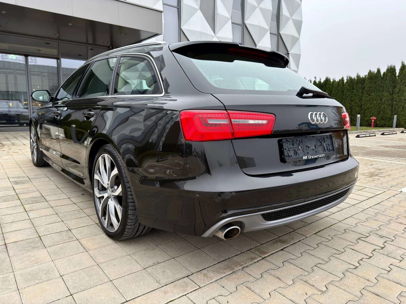 Audi A6 S-LINE-3.0-BITDI-360КАМЕРИ-ПАМЕТ-DISTRONIC-ОБДУХВА - изображение 7