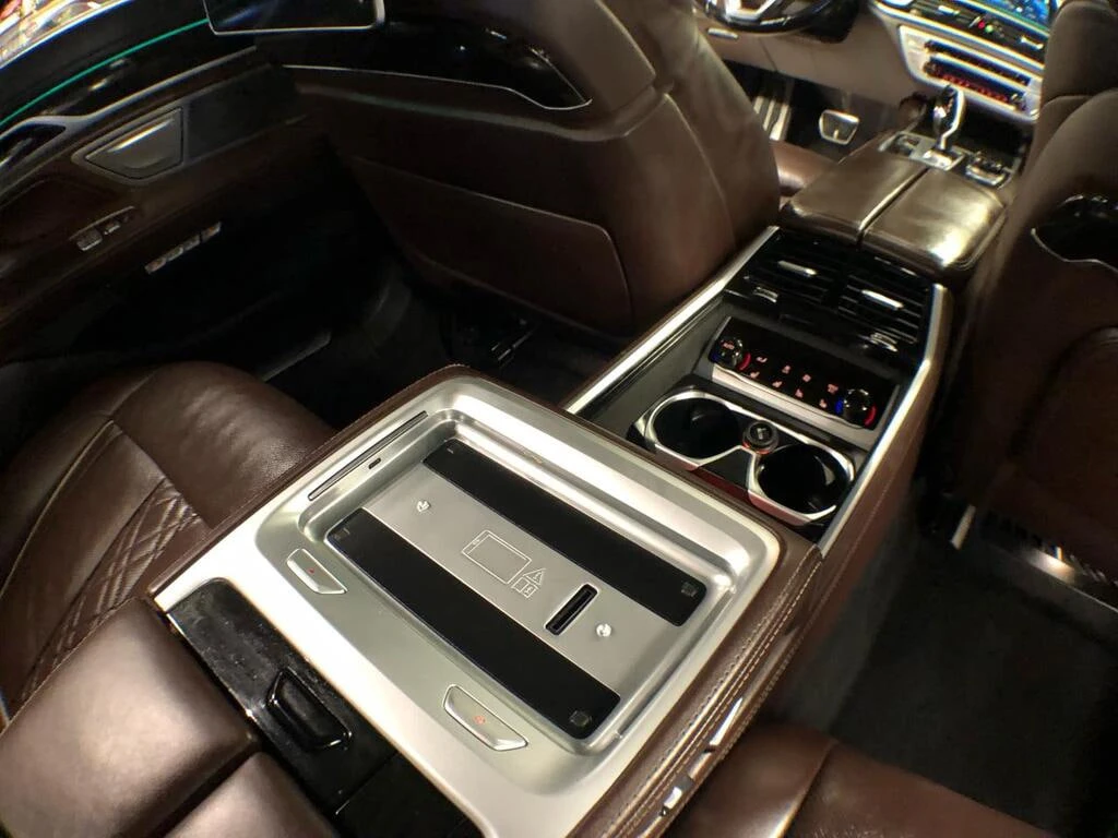 BMW 750 * ���� ������* ���� �� �� * �������� ������� *  | Mobile.bg � ����������� 16