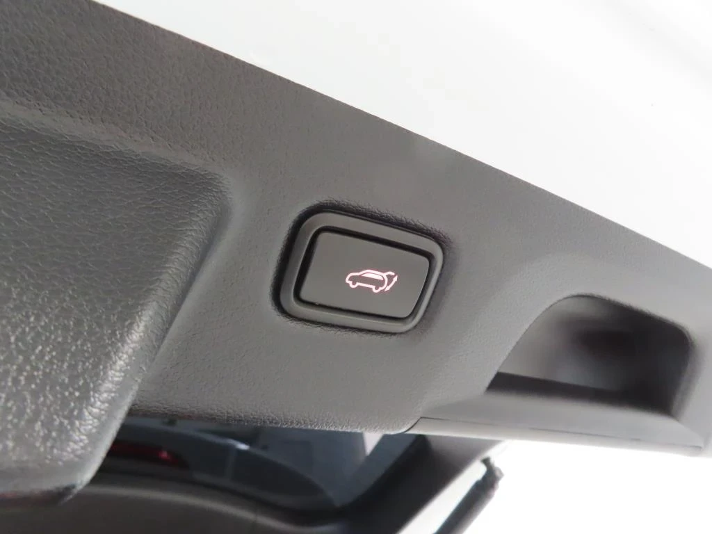 Kia XCeed Plug in hybrid Platinum - изображение 6