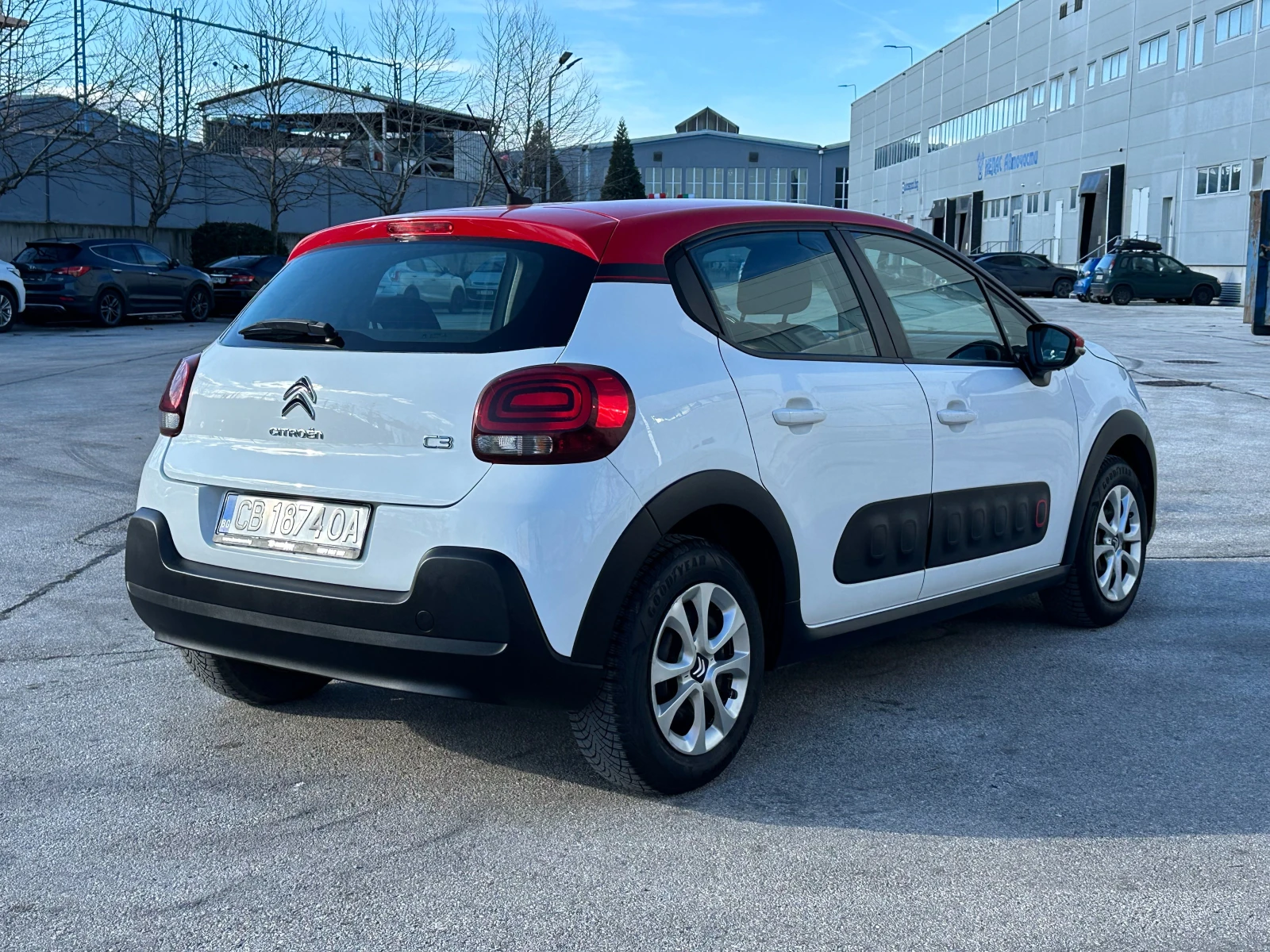 Citroen C3 1.2i 82 к.с. - изображение 4