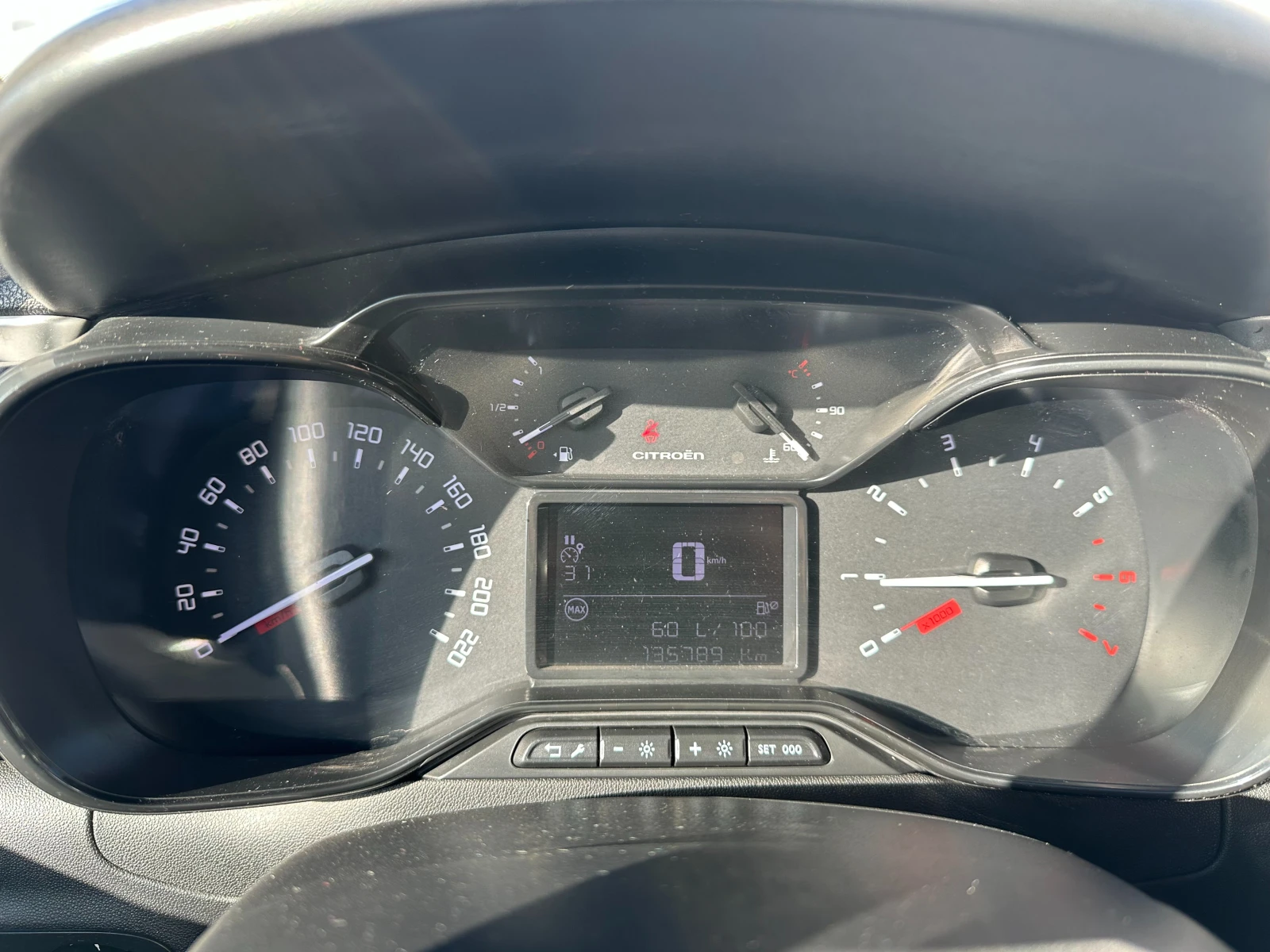 Citroen C3 1.2i 82 �.�. | Mobile.bg � ����������� 13