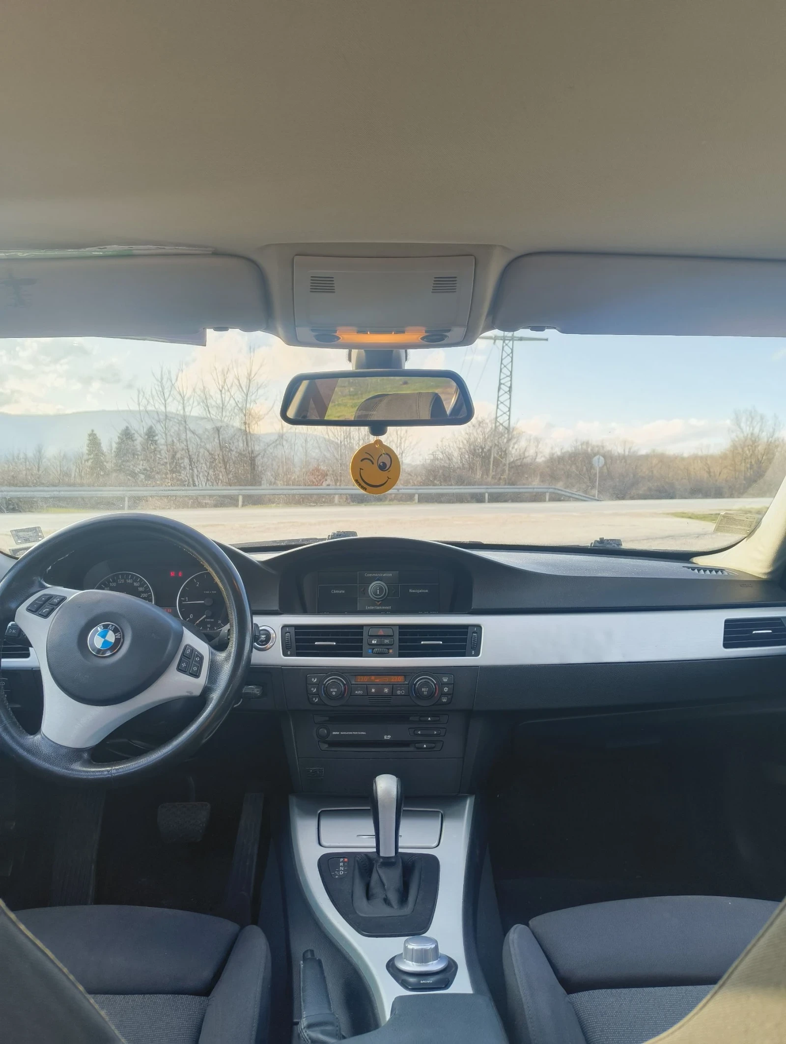 BMW 320  - изображение 5