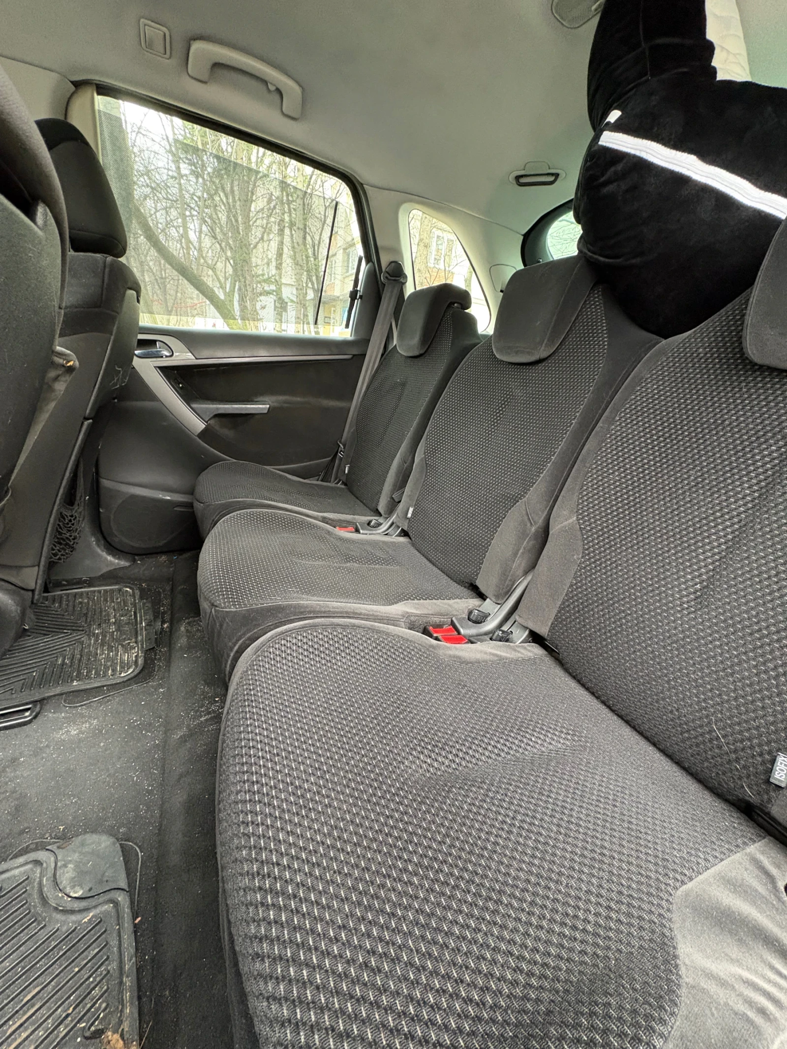 Citroen C4 Picasso 2.0 HDI - изображение 6