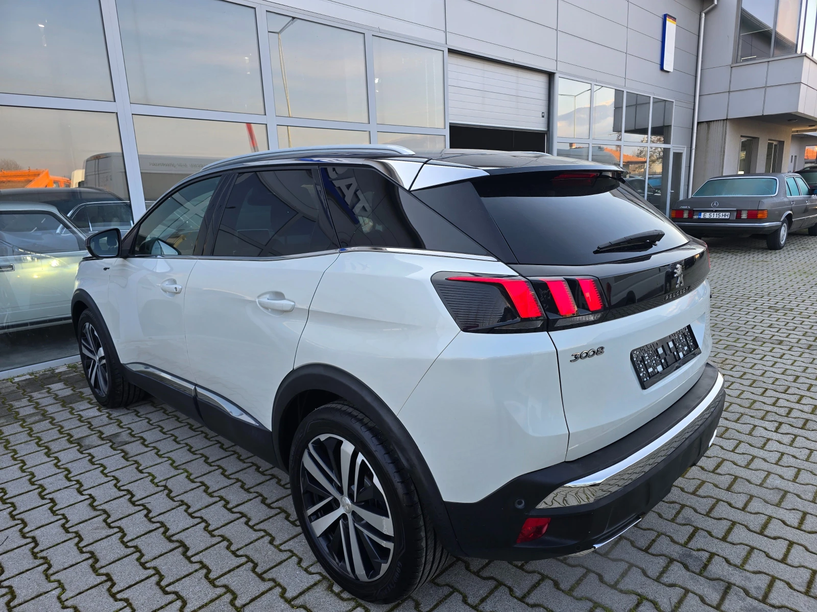 Peugeot 3008 2.0 HDI GT-LINE !!!, снимка 8 - Автомобили и джипове - 53790779