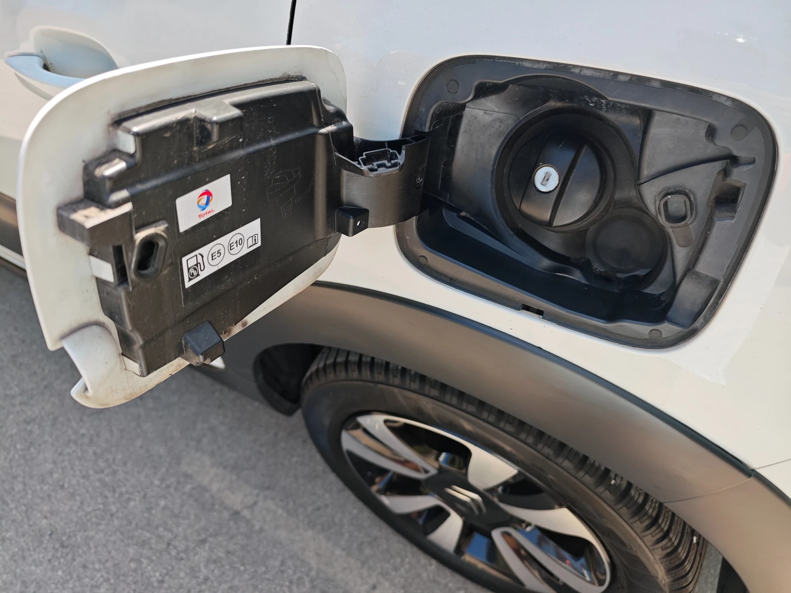 Citroen C3, снимка 14 - Автомобили и джипове - 54355190