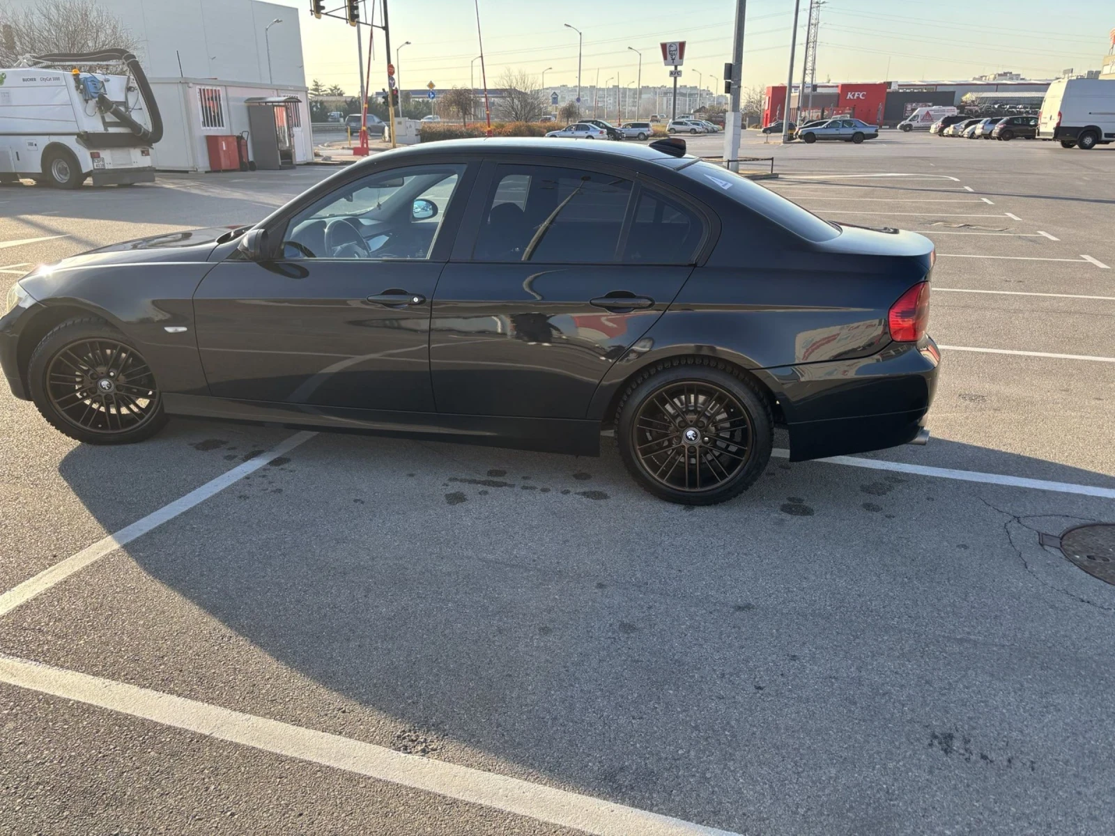 BMW 320, снимка 5 - Автомобили и джипове - 54719364