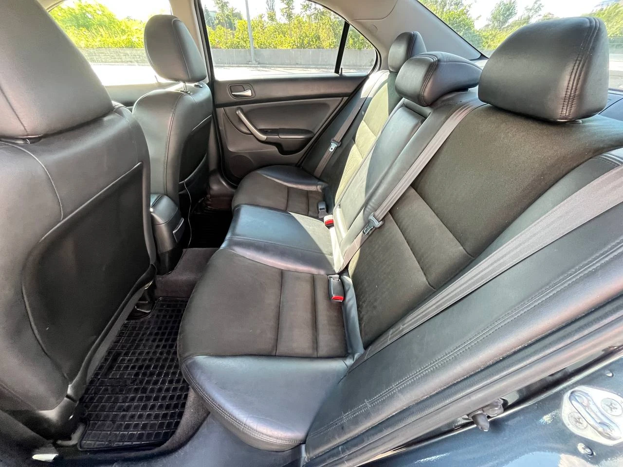 Honda Accord 2.2, снимка 8 - Автомобили и джипове - 54729249