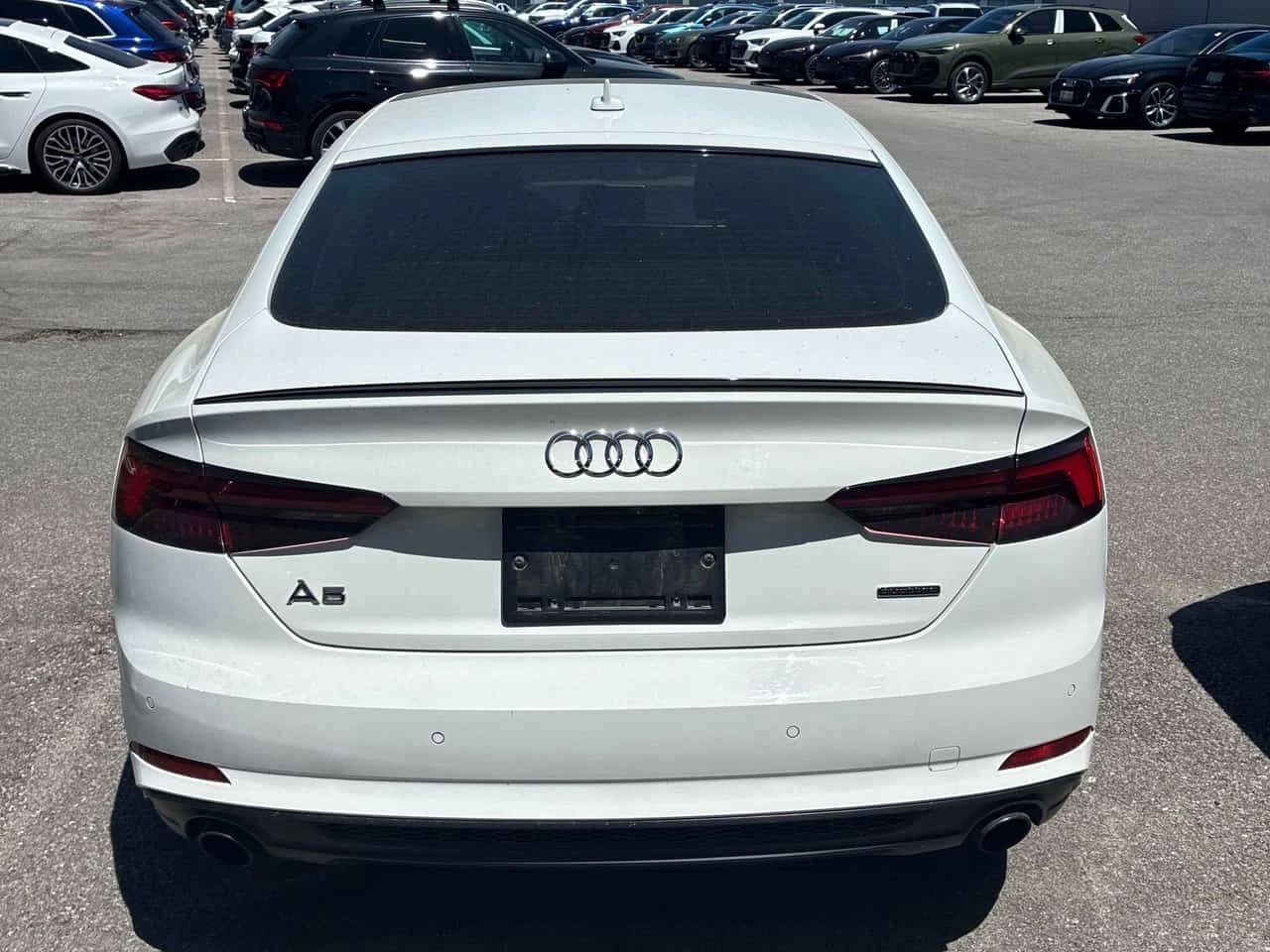Audi A5 | Technik | DISTRONIC | 360 | ШИБИДАХ | B&O | , снимка 4 - Автомобили и джипове - 54783552
