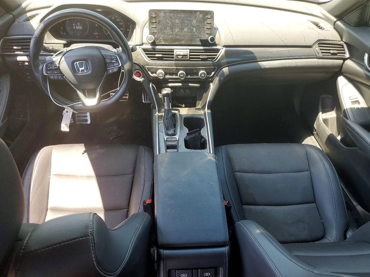 Honda Accord 1.5l Sport, снимка 8 - Автомобили и джипове - 55106718