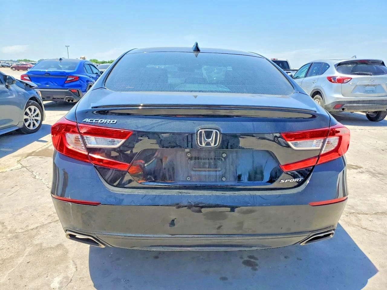 Honda Accord 1.5l Sport, снимка 6 - Автомобили и джипове - 55106718