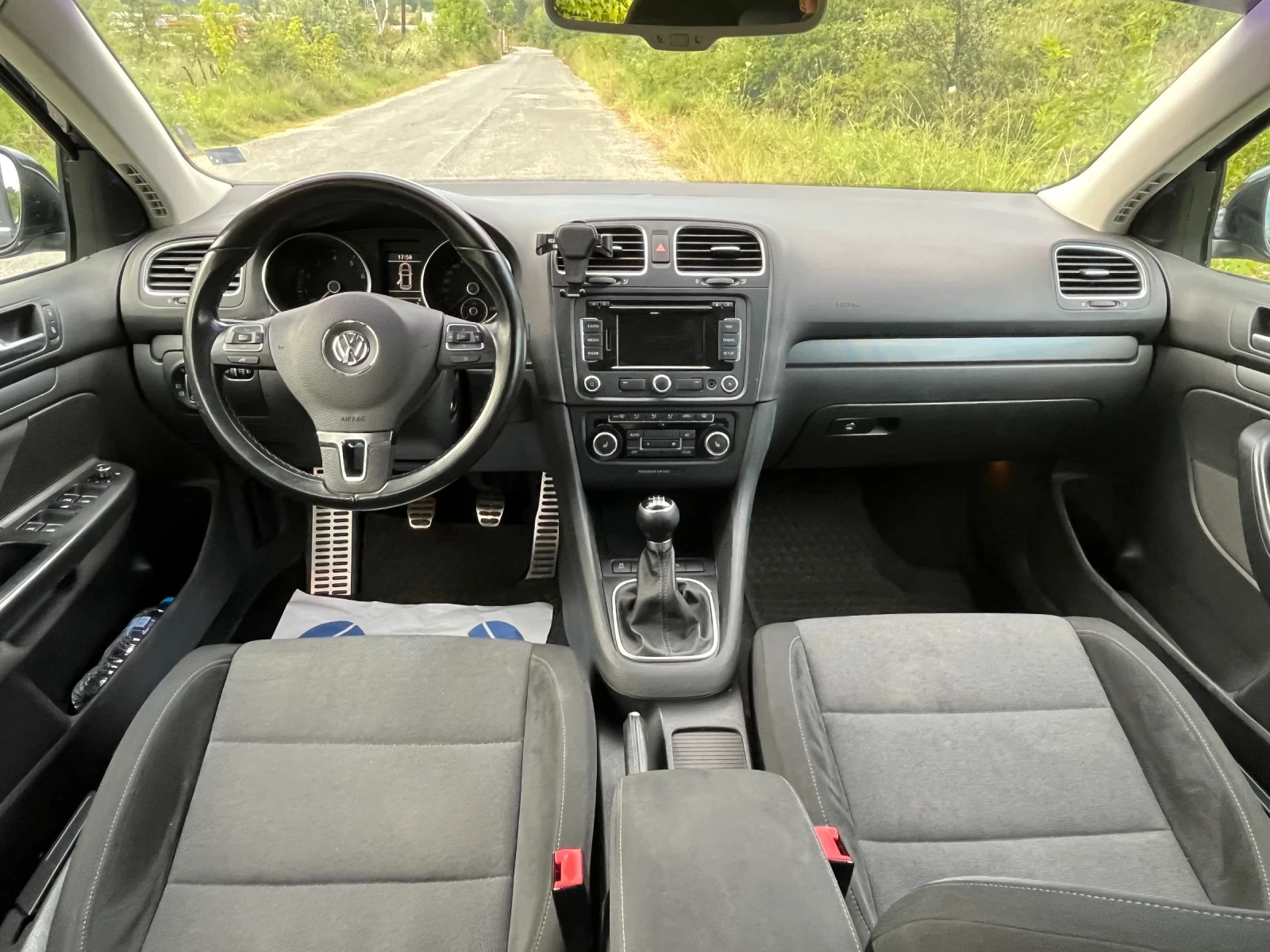 VW Golf 1, 4 TSI Style, снимка 13 - Автомобили и джипове - 55278474