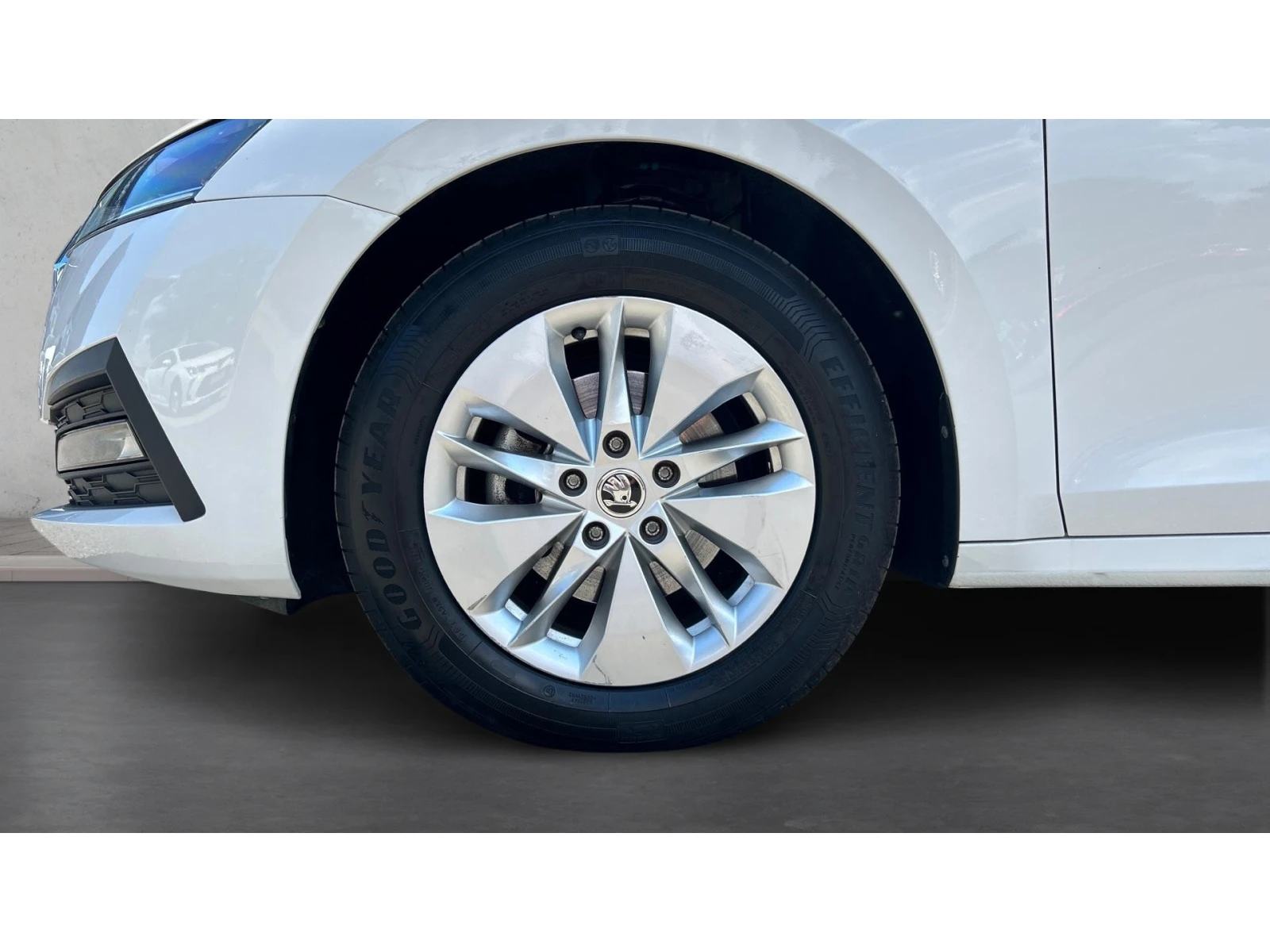 Skoda Octavia 1. 5 e-TSi DSG, Месечна вноска от 240  , снимка 16 - Автомобили и джипове - 55516249
