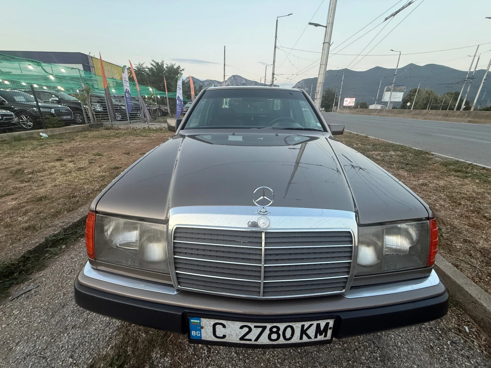 Mercedes-Benz 124 124-avtomat-бензин/ газ, снимка 2 - Автомобили и джипове - 55650059