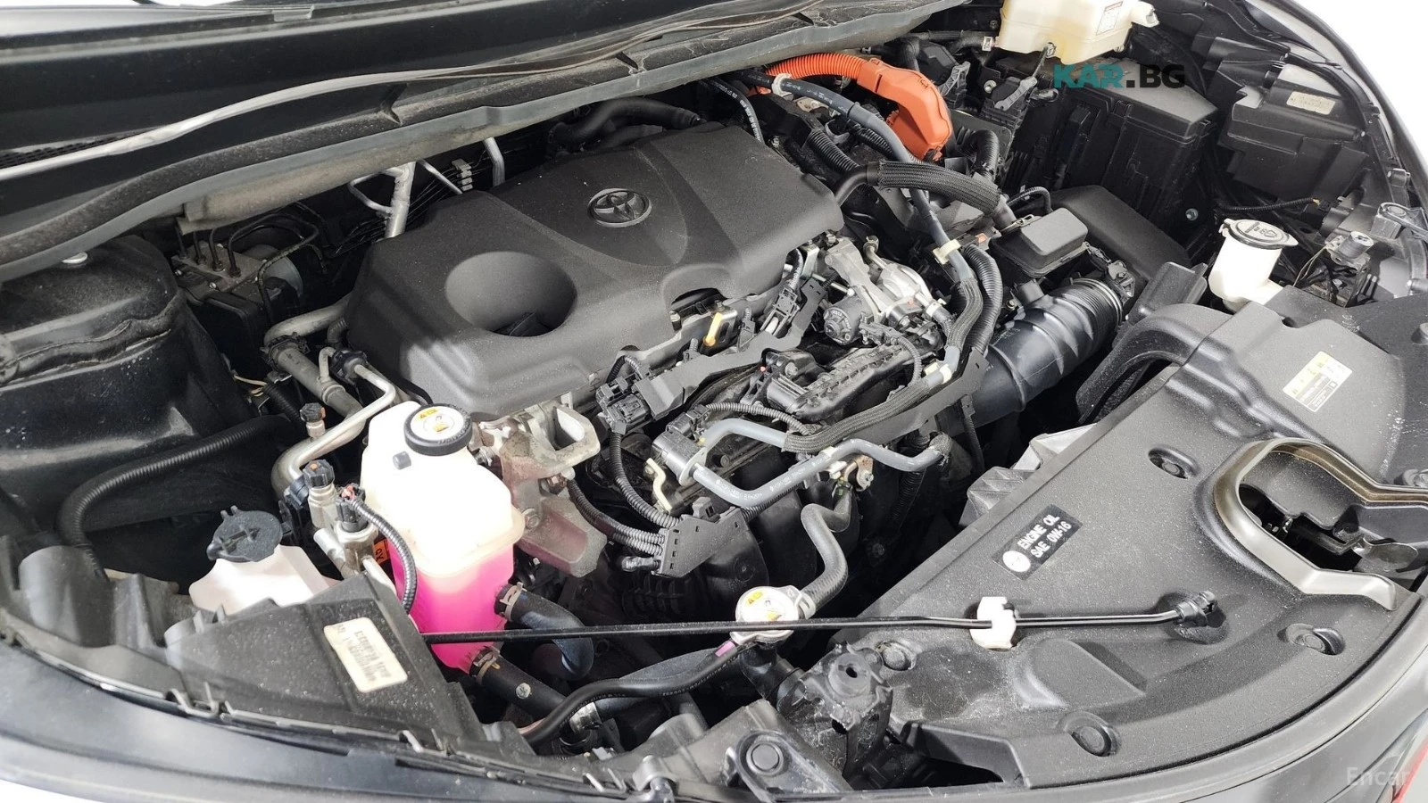 Toyota Sienna 2.5 HYBRID* AWD* ПОДГРЕВ* ОБДУХВАНЕ* ШИБИДАХ* 360*, снимка 5 - Автомобили и джипове - 55787611