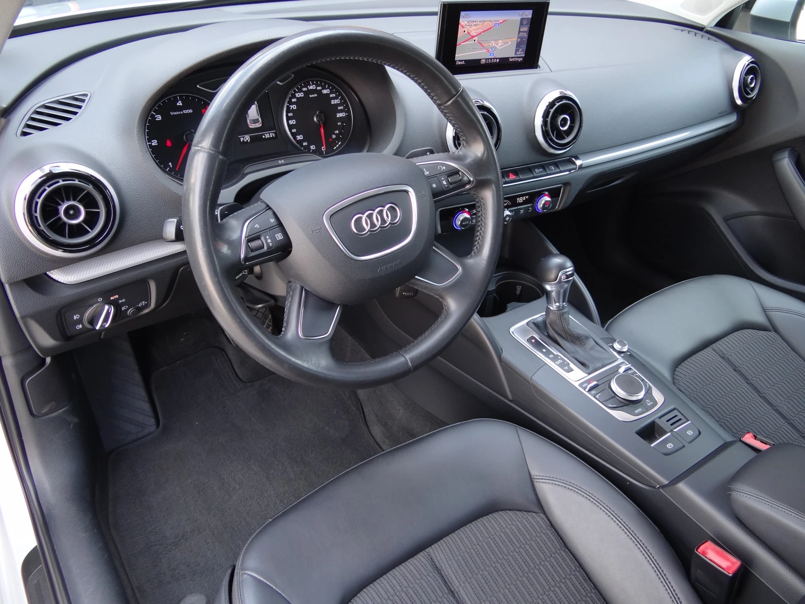 Audi A3 1.6tdi-105k.c. /Auto/Navi/Koja/Bi-Xenon/Led/Euro5B, снимка 8 - Автомобили и джипове - 55803577