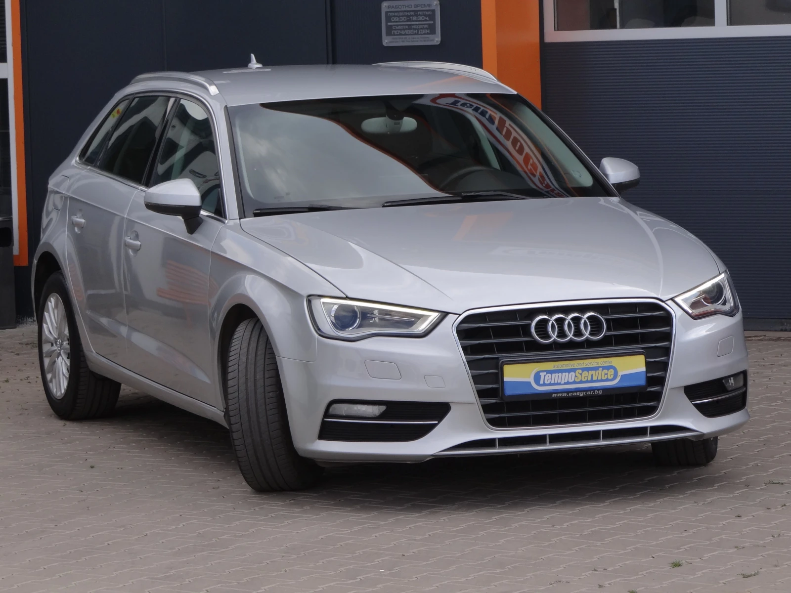 Audi A3 1.6tdi-105k.c. /Auto/Navi/Koja/Bi-Xenon/Led/Euro5B, снимка 7 - Автомобили и джипове - 55803577