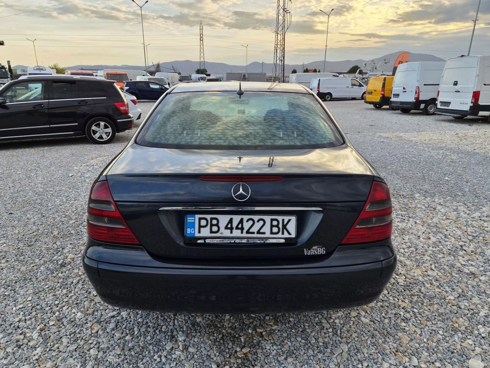Mercedes-Benz E 220 CDI * ���� * ������� * 4 ����� �����*  | Mobile.bg � ����������� 4