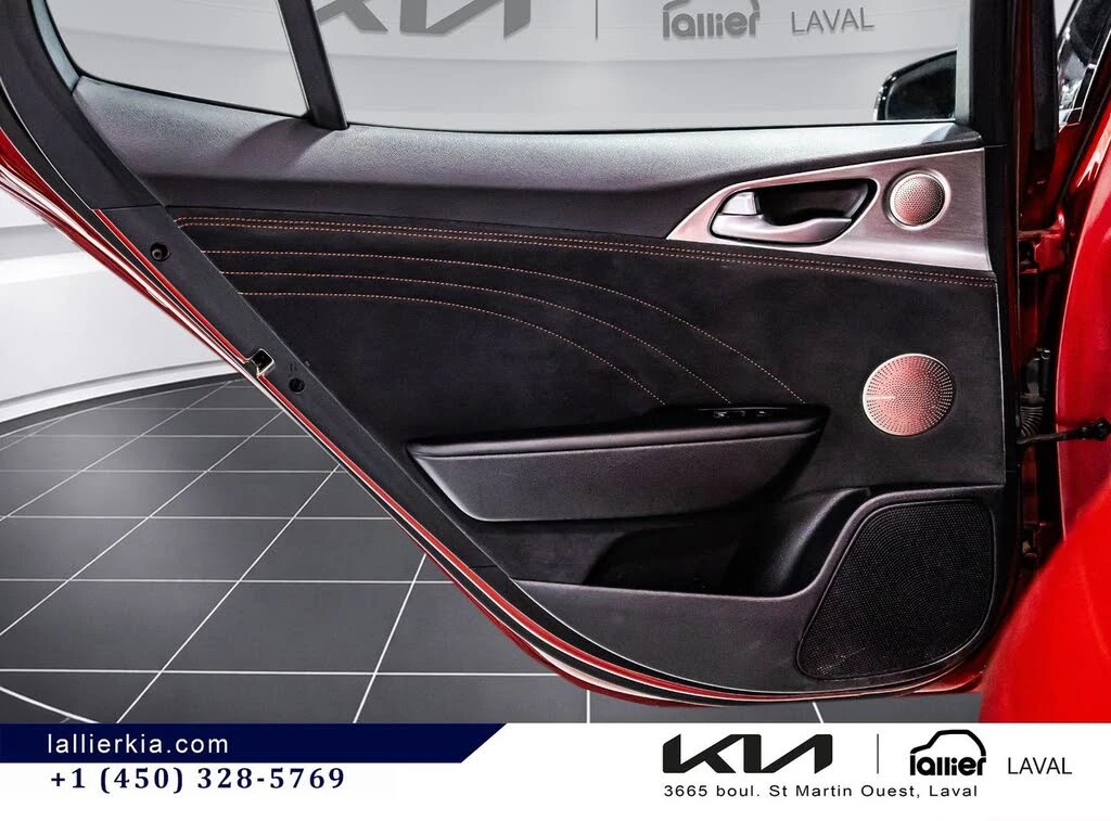 Kia Stinger ����������������, ���� �� �� | Mobile.bg � ����������� 12