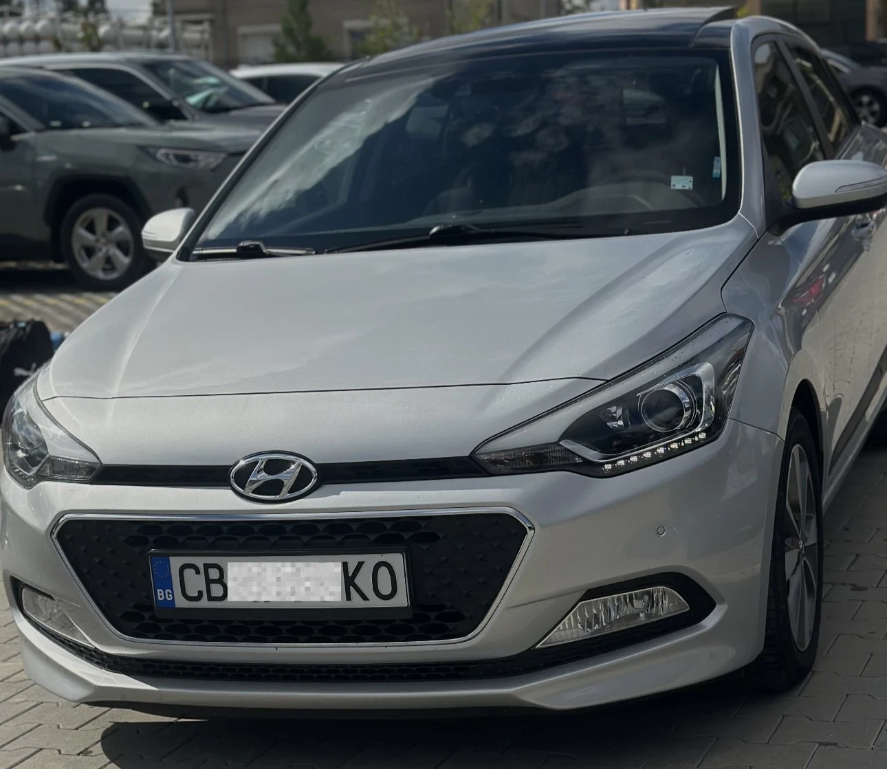 Hyundai I20, снимка 8 - Автомобили и джипове - 56621574