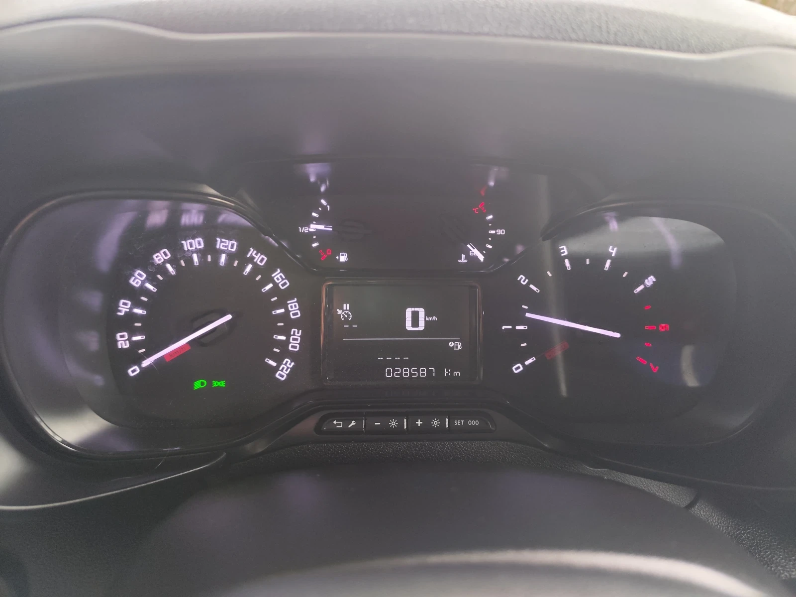 Citroen Berlingo, снимка 12 - Автомобили и джипове - 56684302