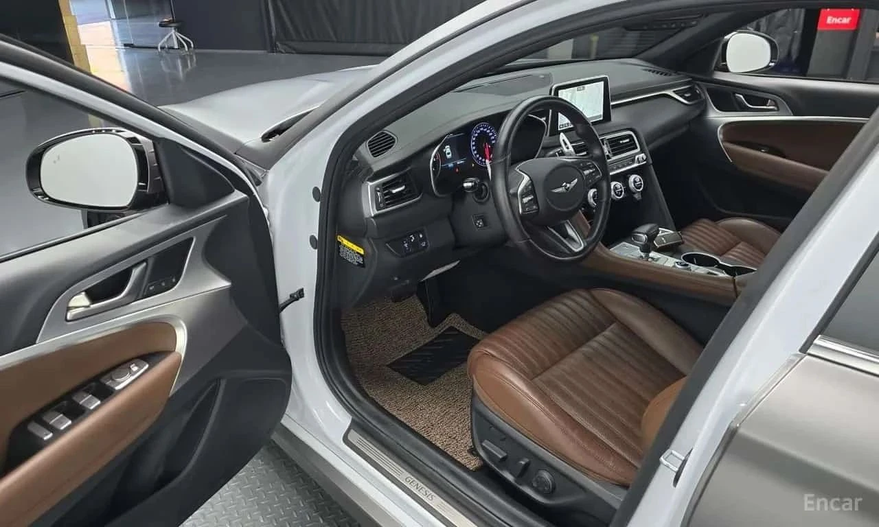 Genesis G70, снимка 12 - Автомобили и джипове - 56727581