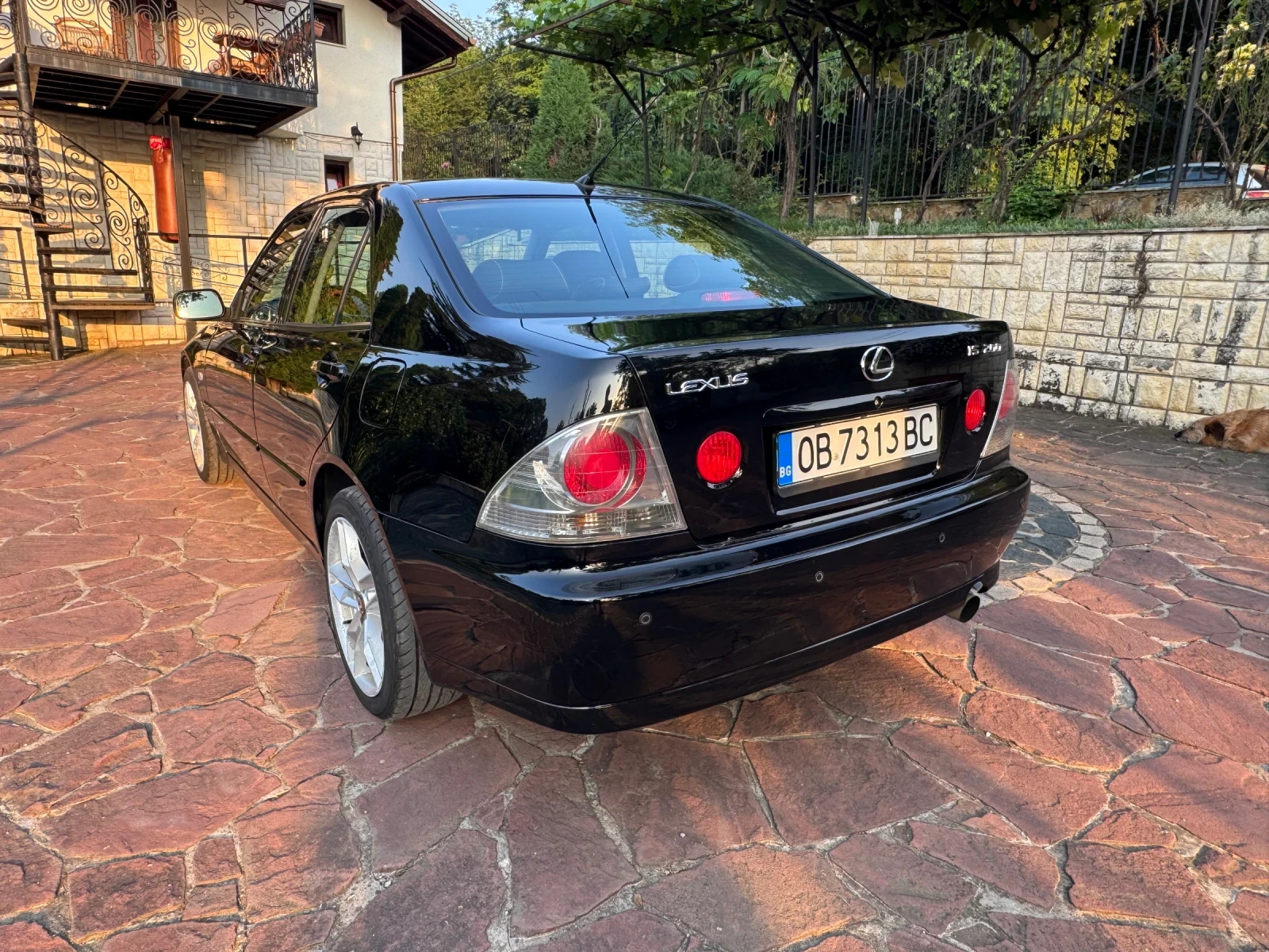 Lexus IS 200, снимка 4 - Автомобили и джипове - 56742074