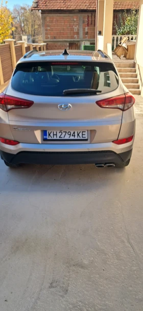 Hyundai Tucson 2.0 Avtomat , Navi, Panorama, TOP!!! | Mobile.bg    7