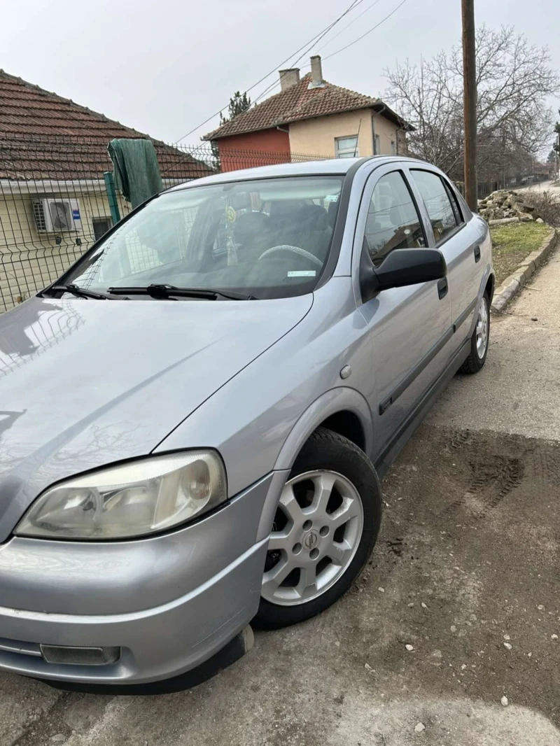 Opel Astra, снимка 1 - Автомобили и джипове - 49291987