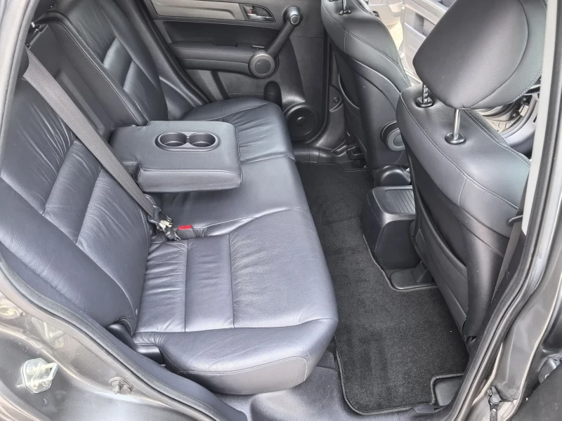Honda Cr-v Executive Fecelift , снимка 11 - Автомобили и джипове - 51608745