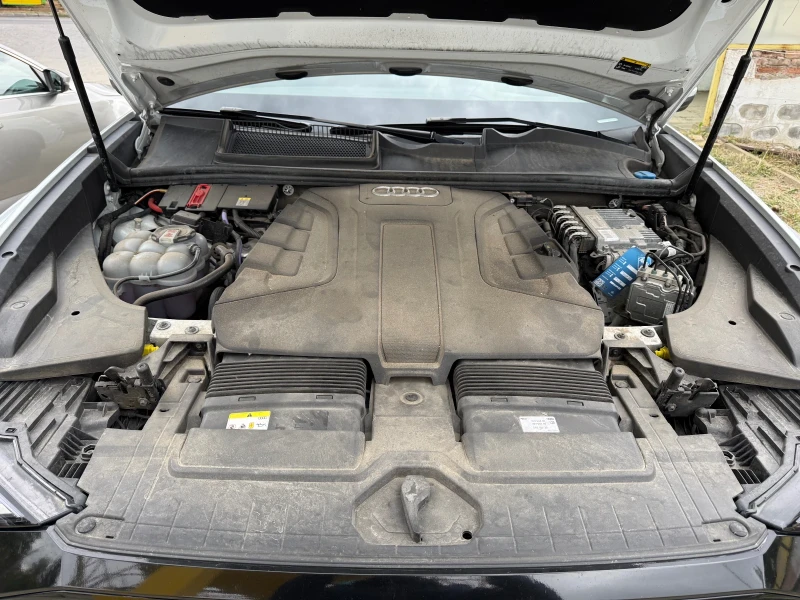 Audi Q8 50 TDi Mild Hybrid Sline, снимка 10 - Автомобили и джипове - 51971870