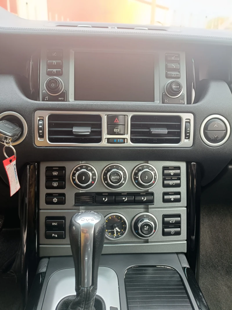Land Rover Range rover 3.6Td V8 Biturbo , снимка 13 - Автомобили и джипове - 52112892