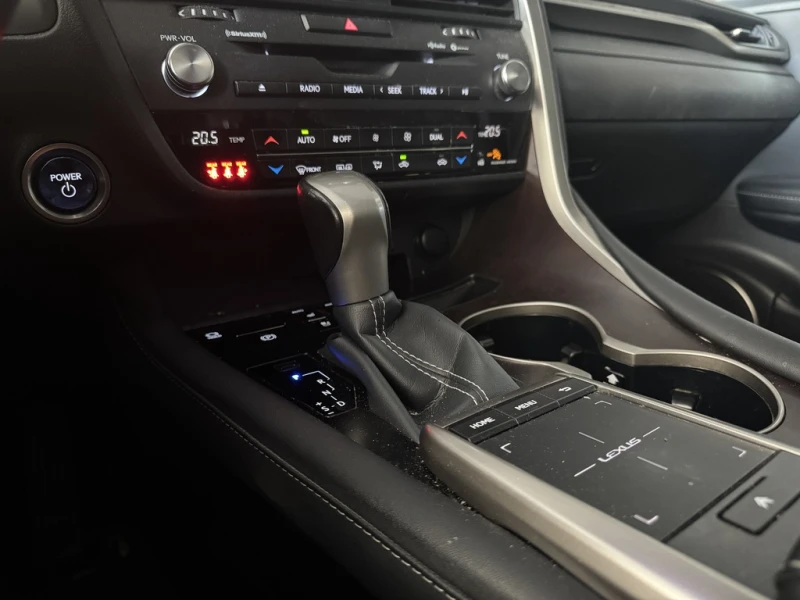 Lexus RX 450h Premium* Обдухване* От Lexus, снимка 7 - Автомобили и джипове - 52564059