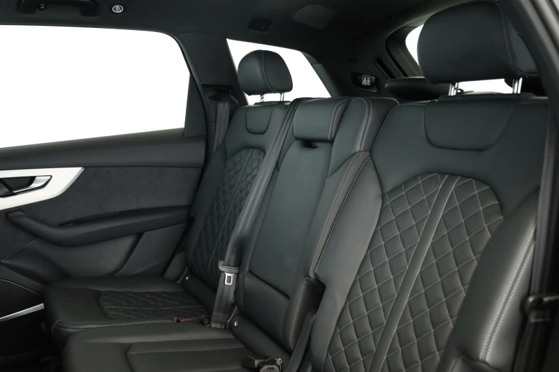 Audi Q7 50 TDI/FACELIFT/S-LINE/S-SEATS/MATRIX/B&O/7-МЕСТЕН, снимка 15 - Автомобили и джипове - 53371365
