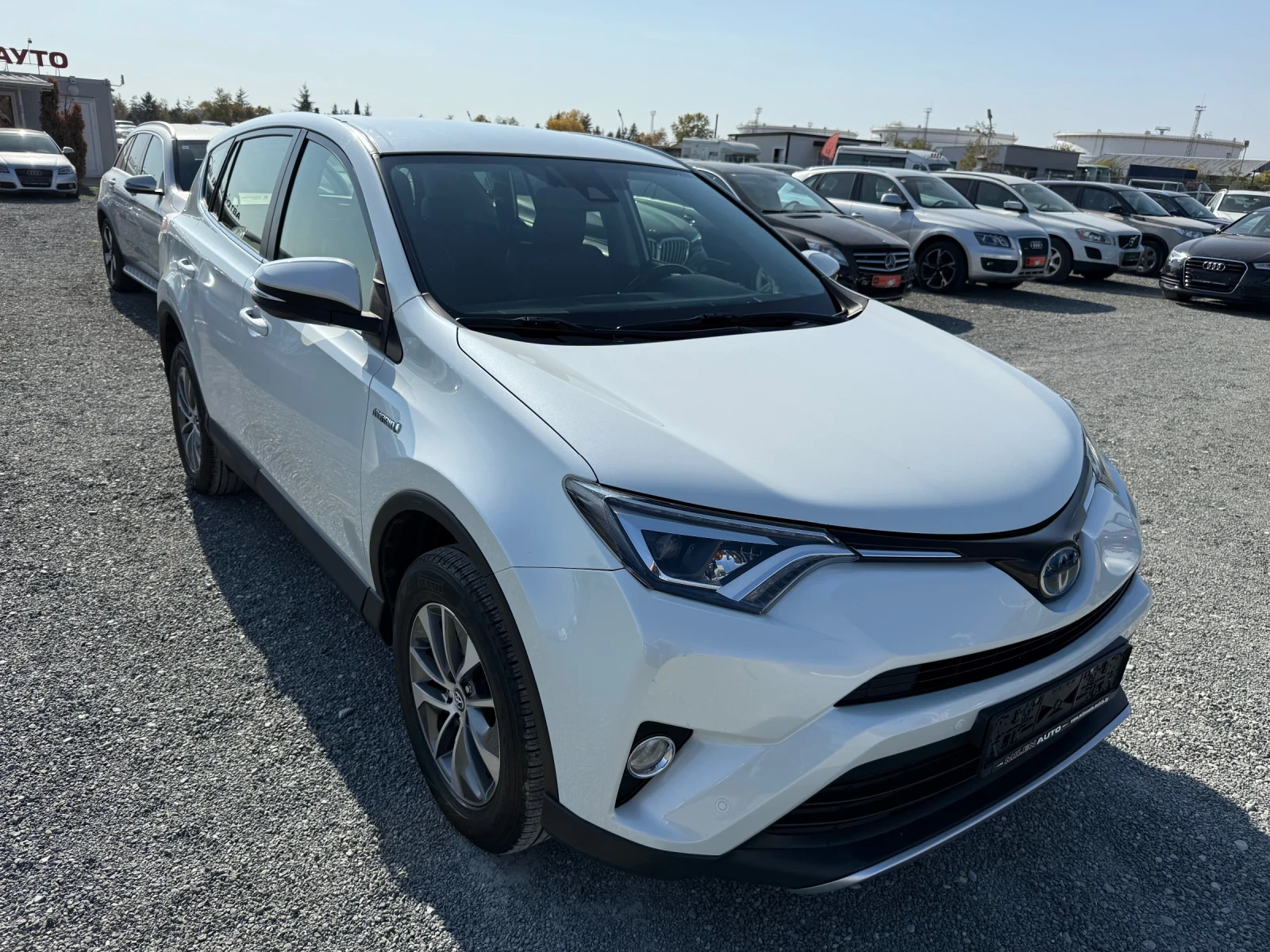 Toyota Rav4 (KATO НОВА)^(ХИБРИД) - изображение 3