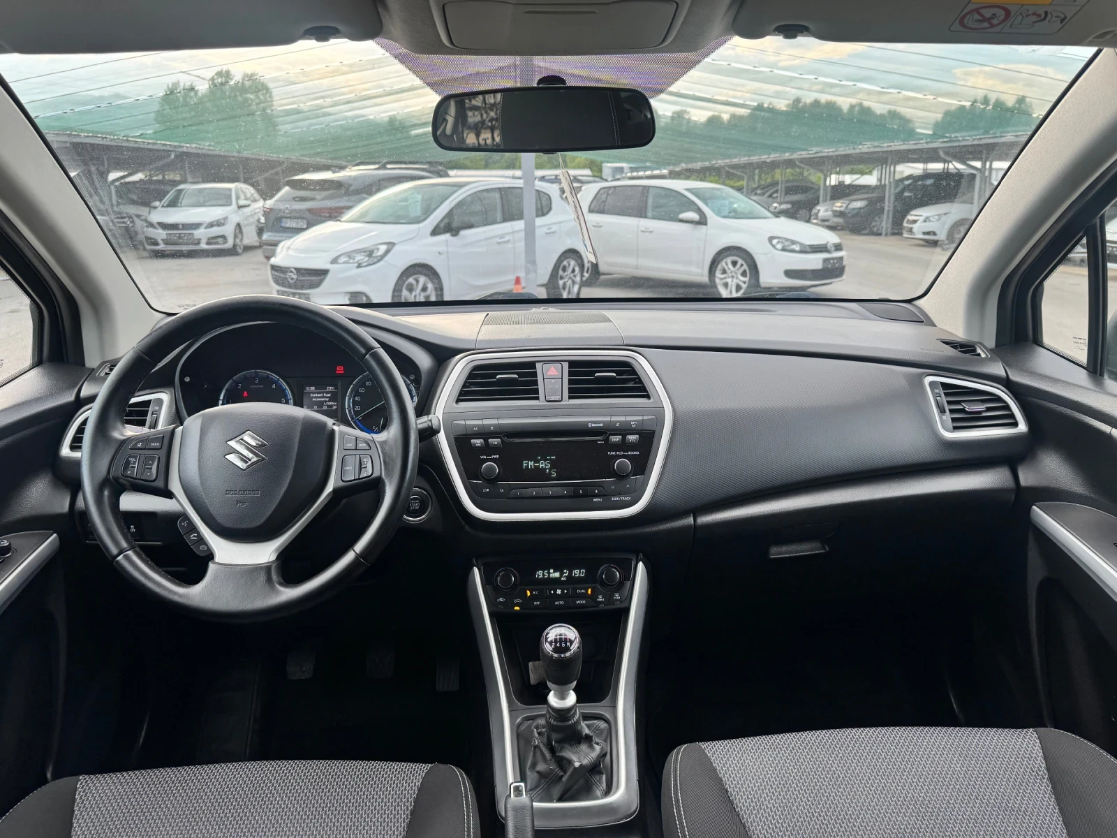 Suzuki SX4 S-Cross 1.6DI-D ИТАЛИЯ - изображение 9