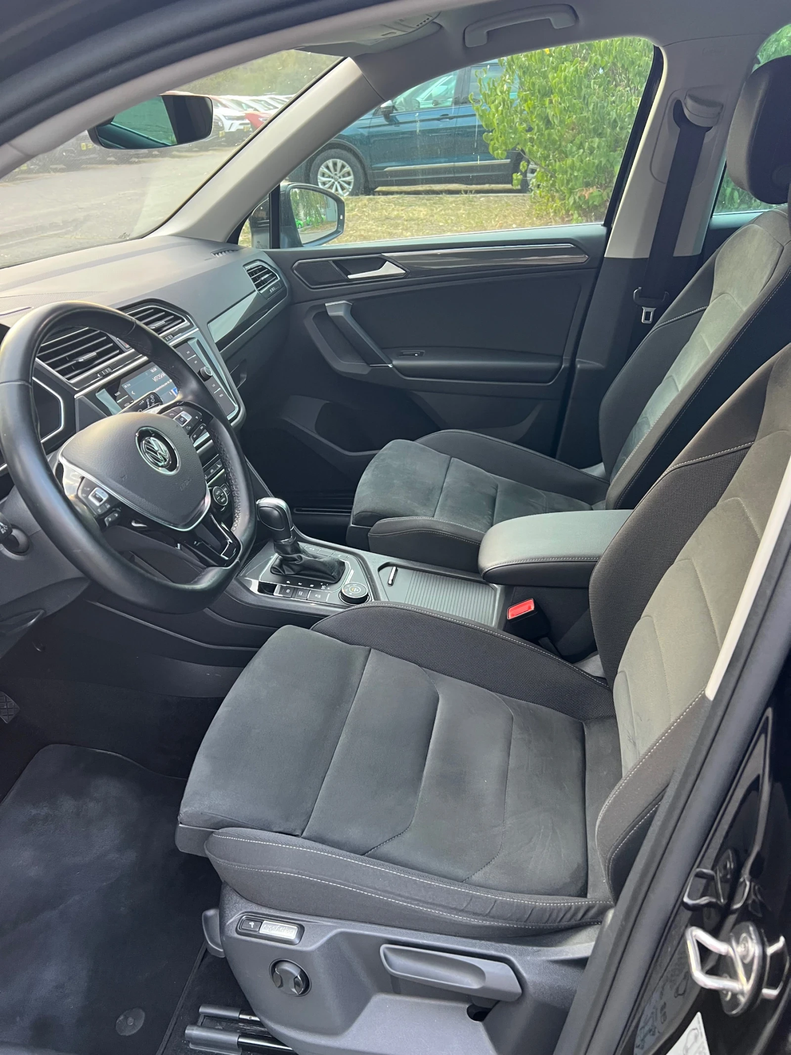 VW Tiguan 2.0TDI | Highline | 4Motion | Mobile.bg   11