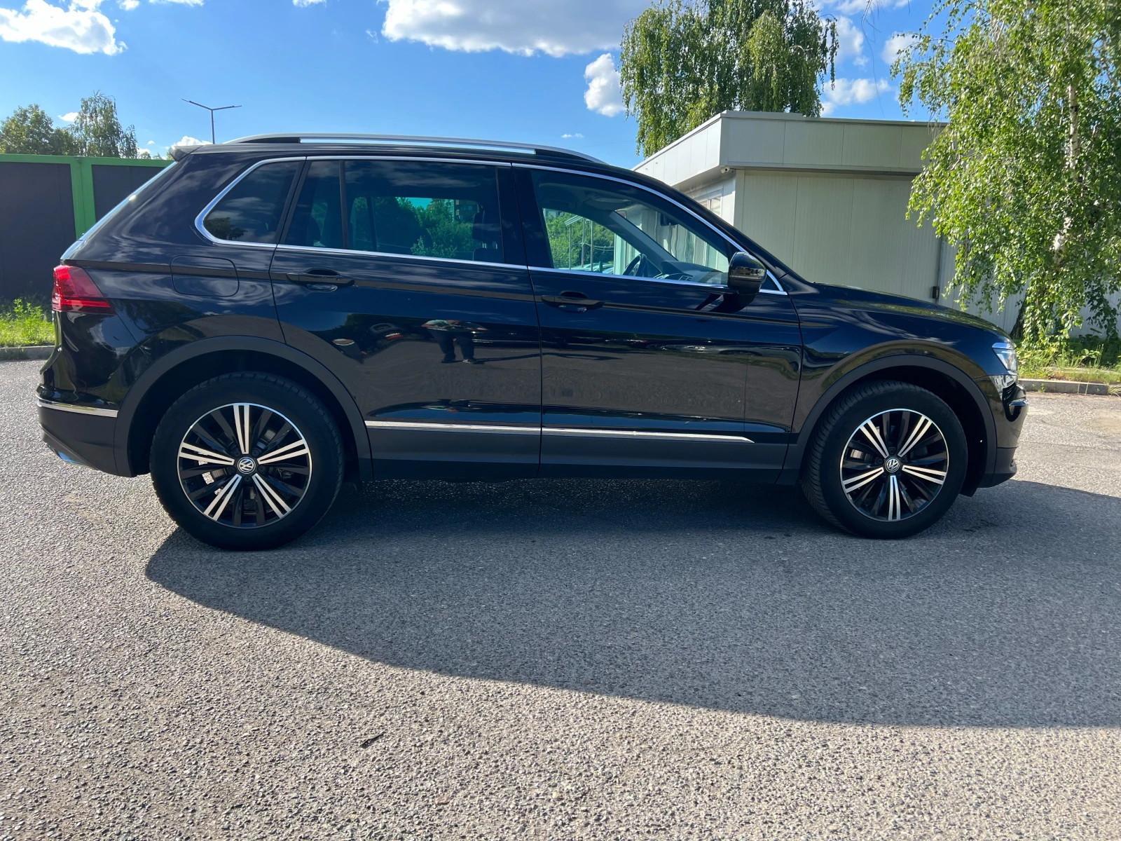 VW Tiguan 2.0 TDI Highline 4Motion - изображение 5