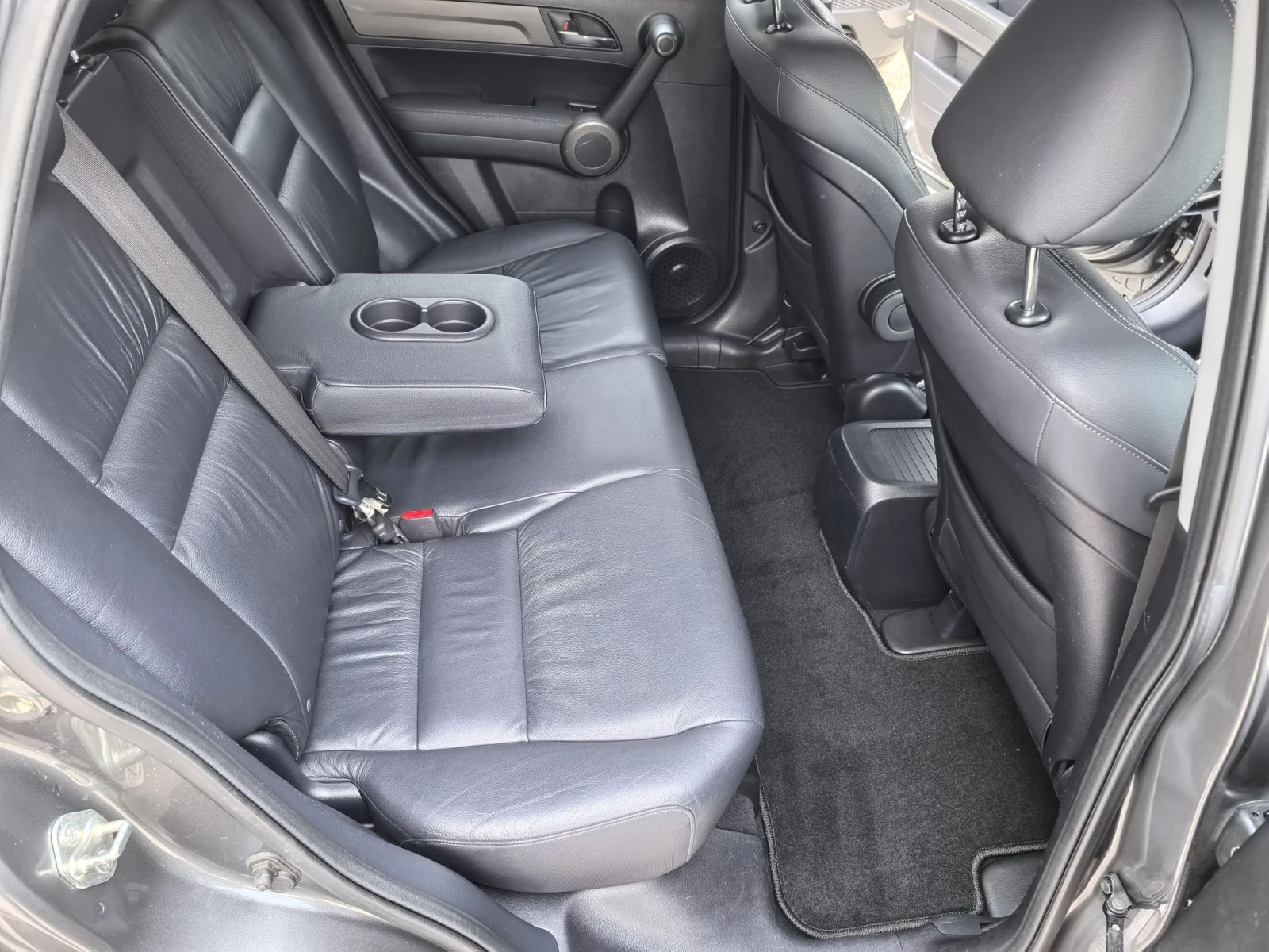 Honda Cr-v С-Историята Навигация Панорама Камера Подгрев Ксен - изображение 10