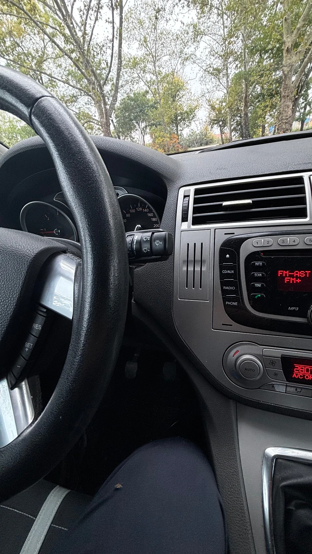 Ford Kuga 2.0d 136k  | Mobile.bg   11