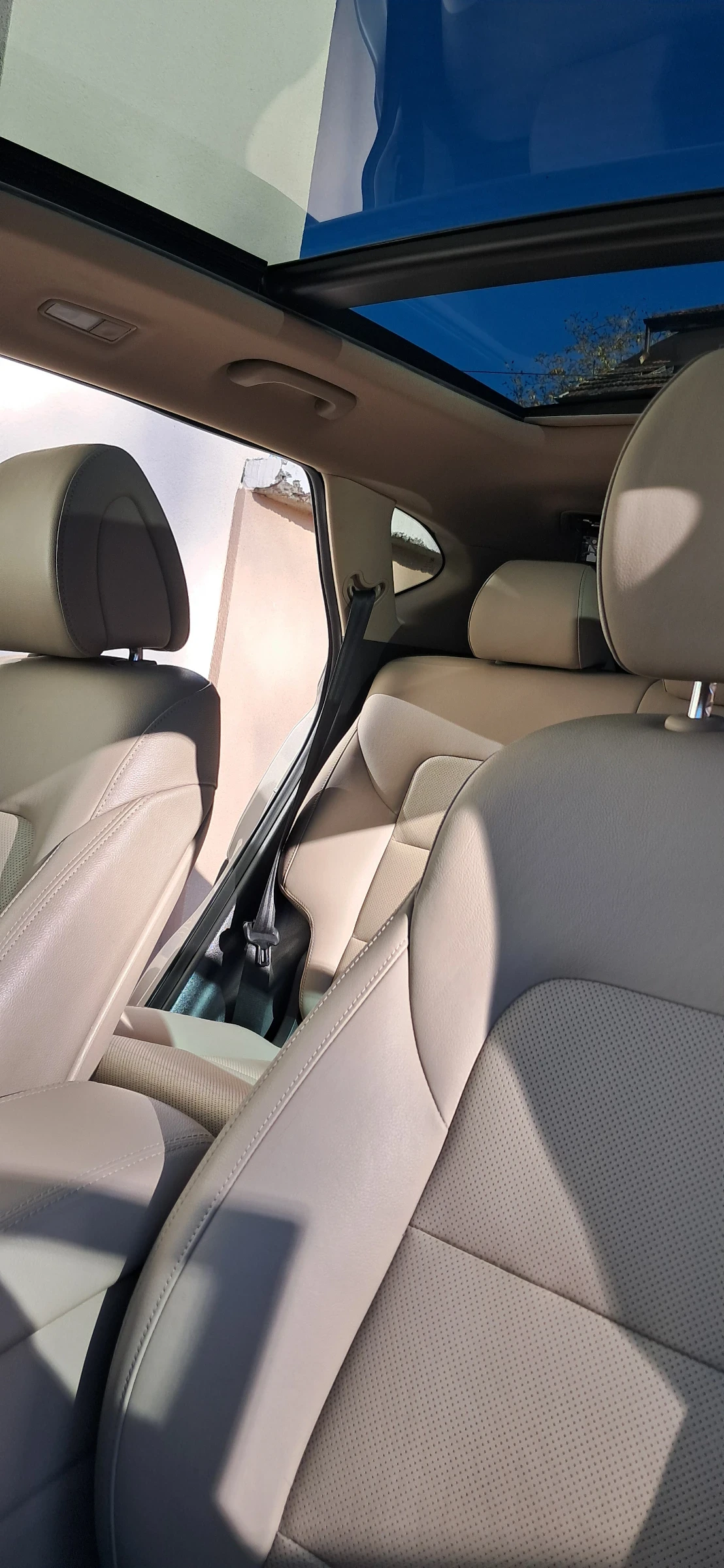 Hyundai Tucson 2.0 Avtomat , Navi, Panorama, TOP!!! | Mobile.bg   10