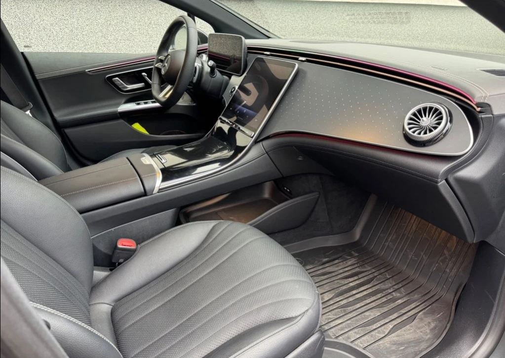 Mercedes-Benz EQE 300 AMG Line - изображение 6