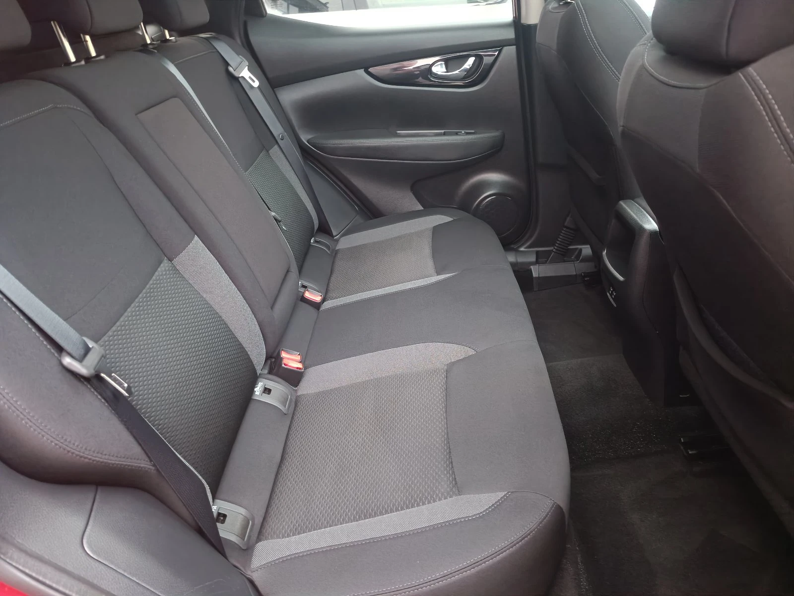 Nissan Qashqai 1.5 dCi Face | Mobile.bg � ����������� 11