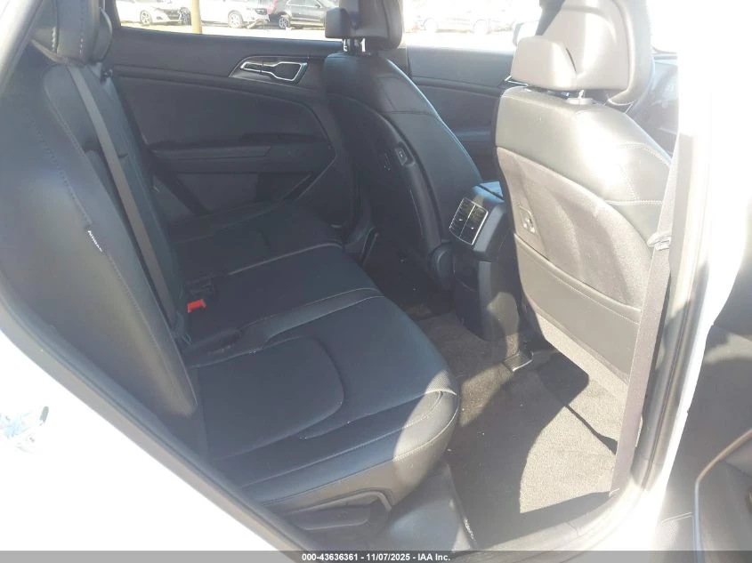 Kia Sportage 2.5L I-4 DI, DOHC, VVT, 187HP Front Wheel Drive | Mobile.bg � ����������� 13