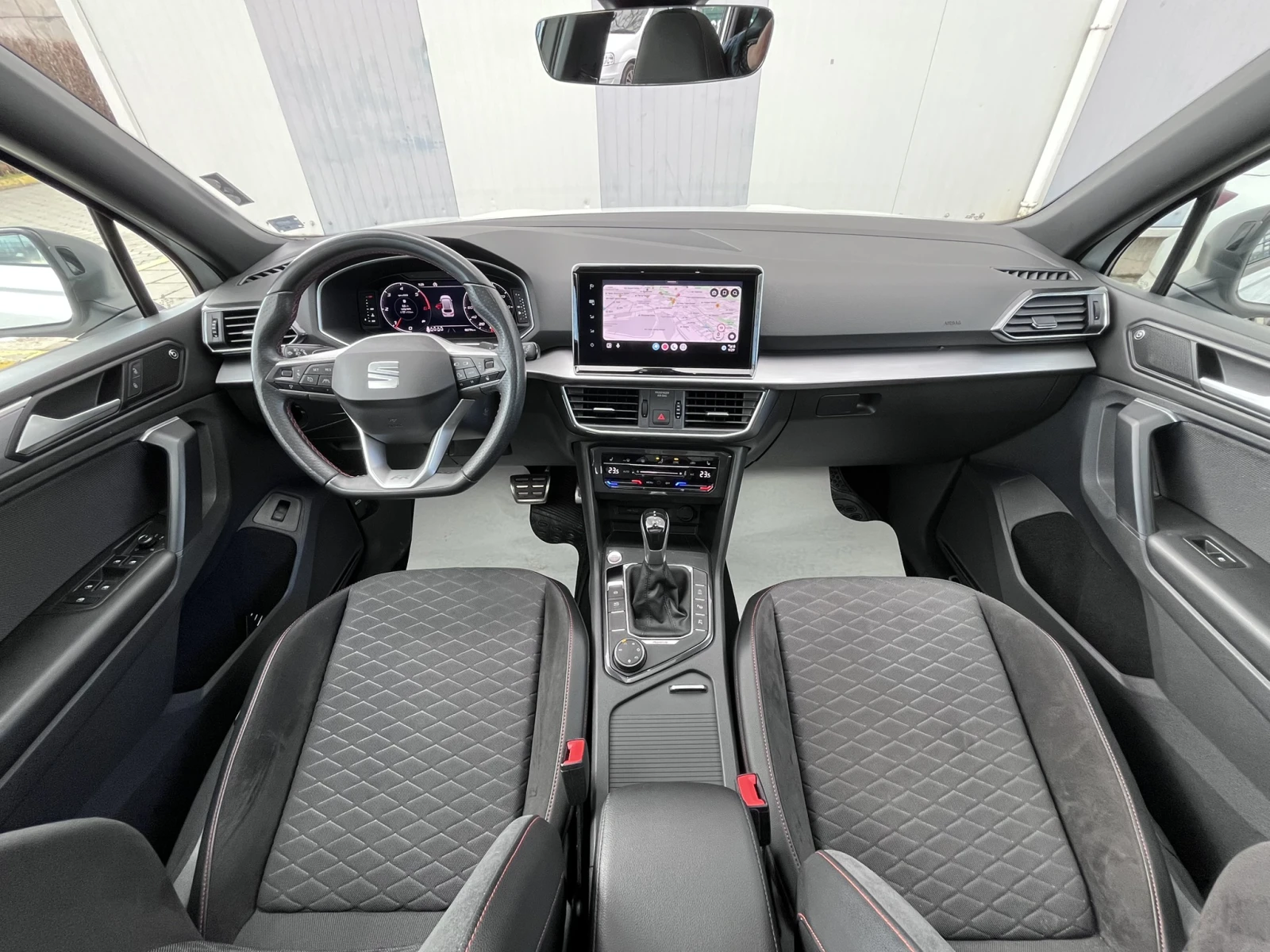 Seat Tarraco 6+ 1 FR 2.0 TDI 4Drive От България!, снимка 7 - Автомобили и джипове - 53749651