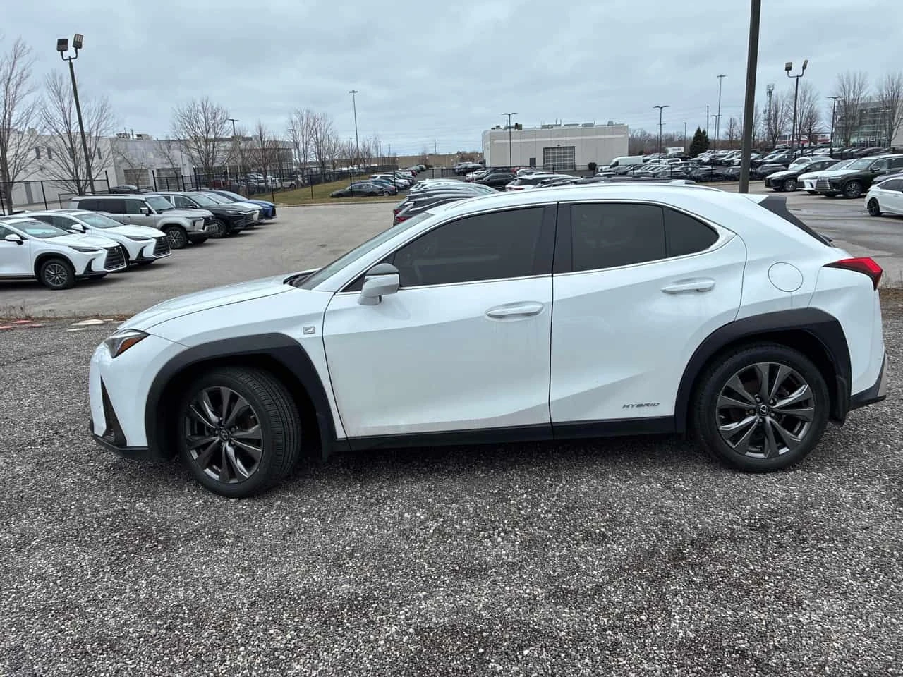 Lexus UX 250h * CARFAX * КАМЕРА * ОБДУХВАНЕ * ШИБИДАХ * ПАМЕТ, снимка 2 - Автомобили и джипове - 54084688
