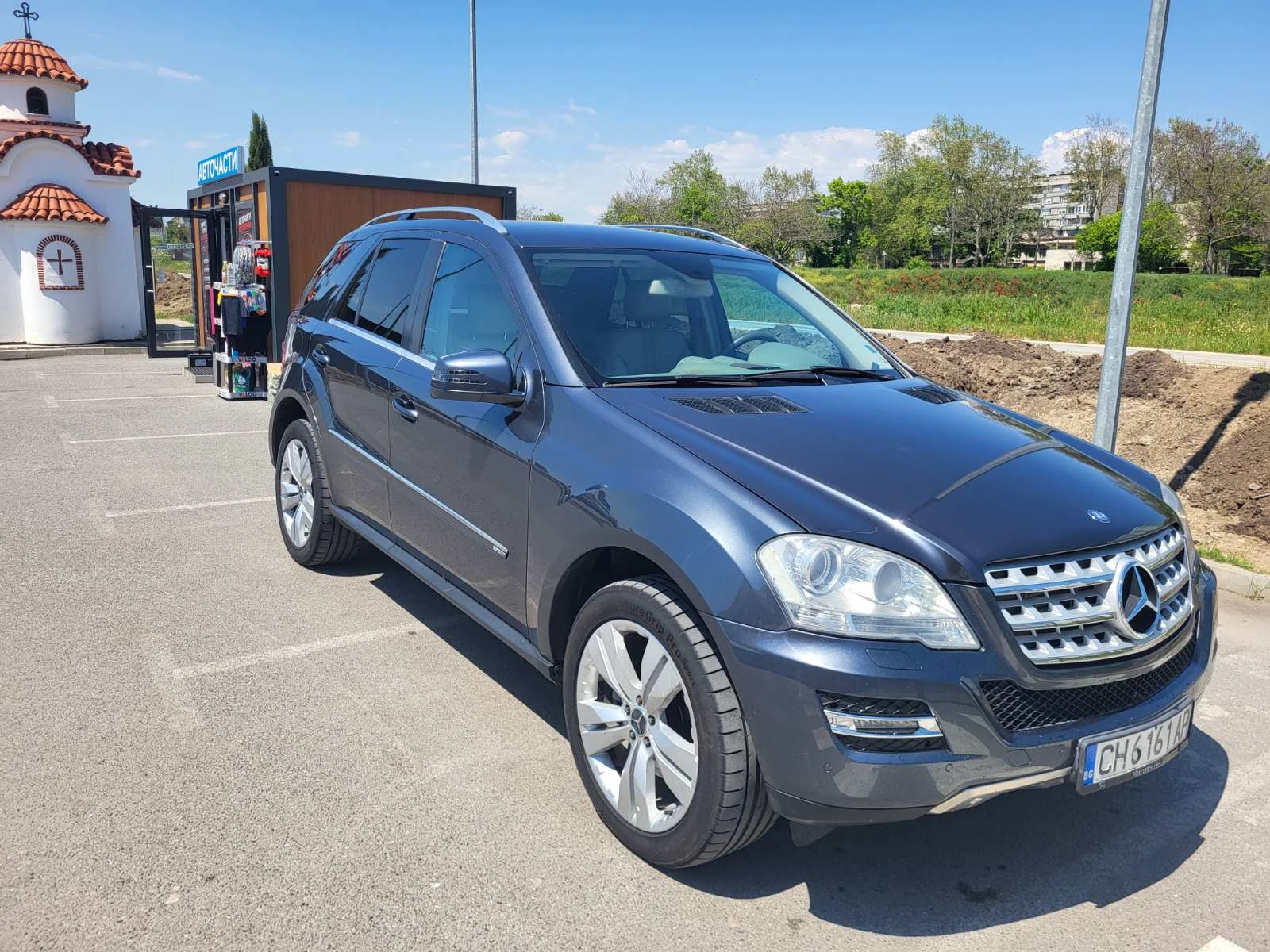 Mercedes-Benz ML 350, снимка 2 - Автомобили и джипове - 54503407
