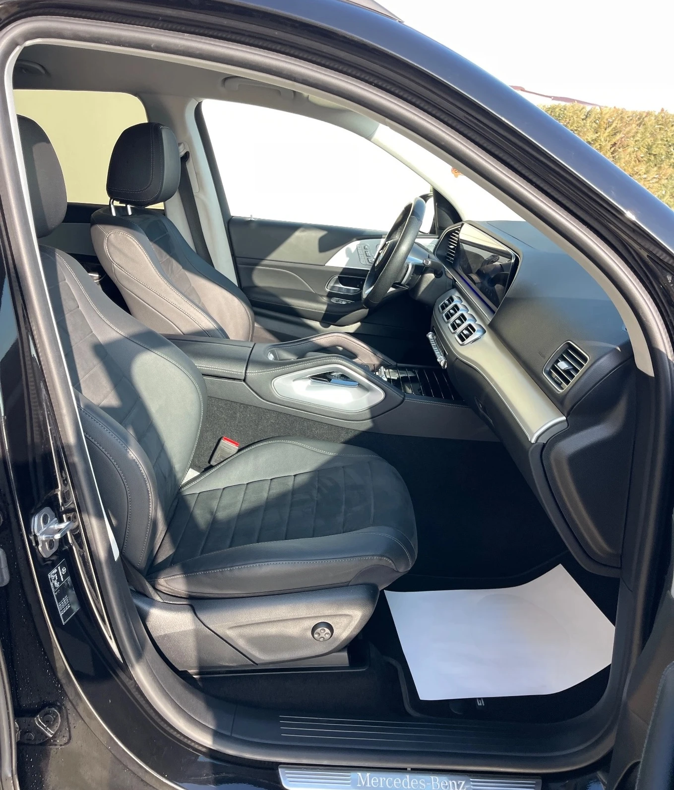 Mercedes-Benz GLE 350 de 4MATIC AMG-Line, снимка 5 - Автомобили и джипове - 54708535