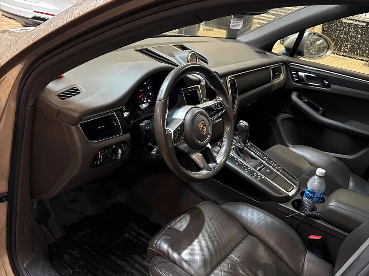 Porsche Macan * AWD 4dr * CARFAX * БЕЗ ПЪРВОНАЧАЛНА ВНОСКА, снимка 5 - Автомобили и джипове - 55156409