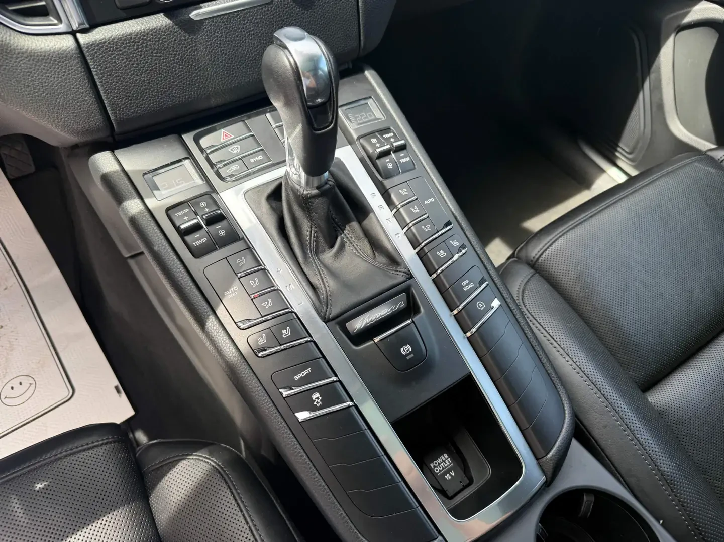 Porsche Macan Porsche Macan S Един Собственик!, снимка 14 - Автомобили и джипове - 55191182