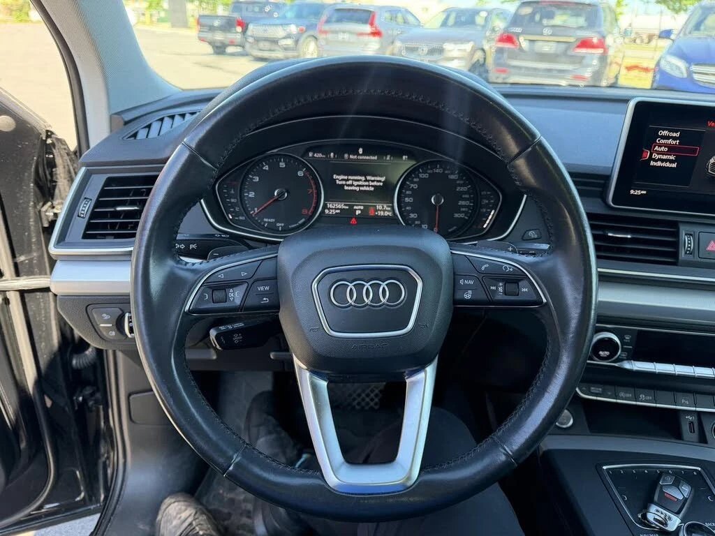 Audi Q5 * PANORAMA *  AвтоКредит * (ЦЕНА ДО БГ), снимка 13 - Автомобили и джипове - 55563280